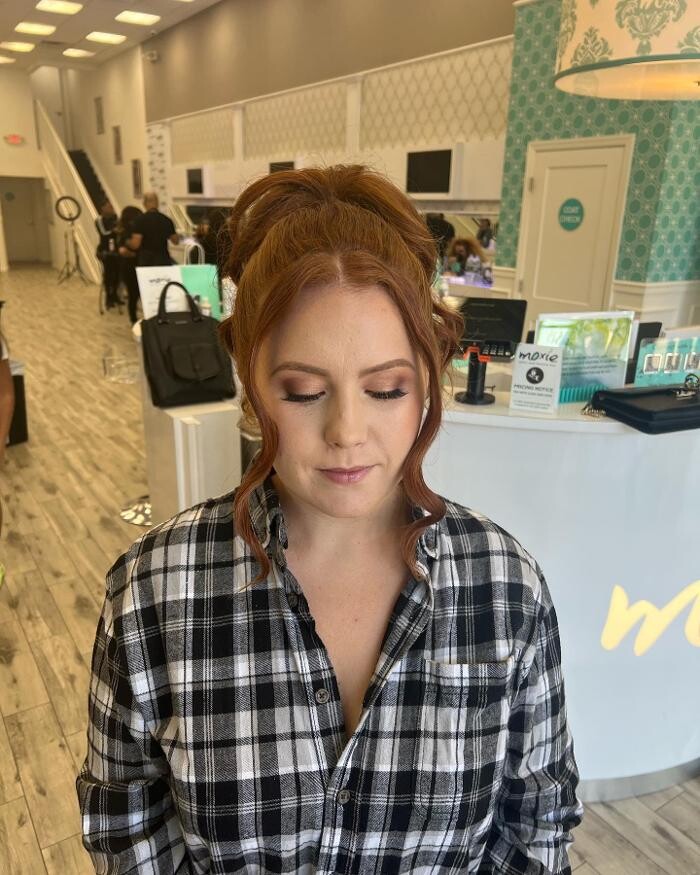 Images Moxie Salon and Beauty Bar - Clifton