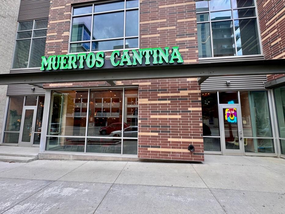 Images Muertos Cantina