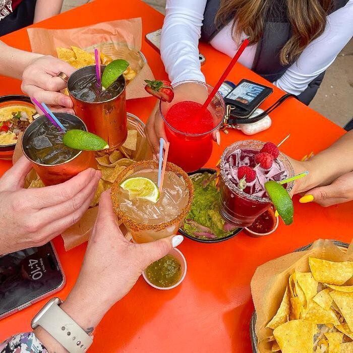 Images Muertos Cantina