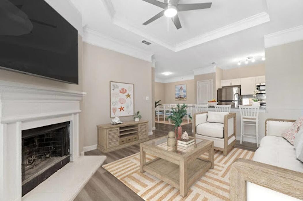 Images Ladera Apartments