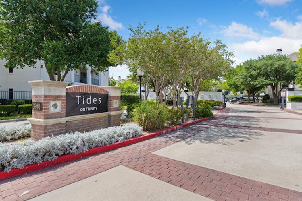 Images Ladera Apartments