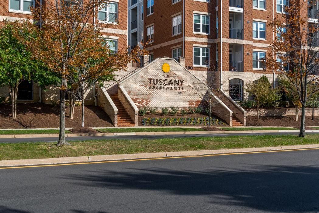 Images The Tuscany Apartments