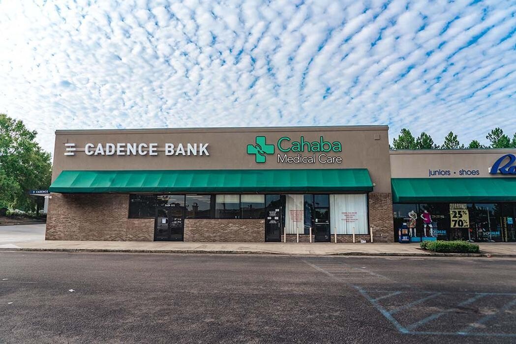 Images Cahaba Medical Care - Woodland Park