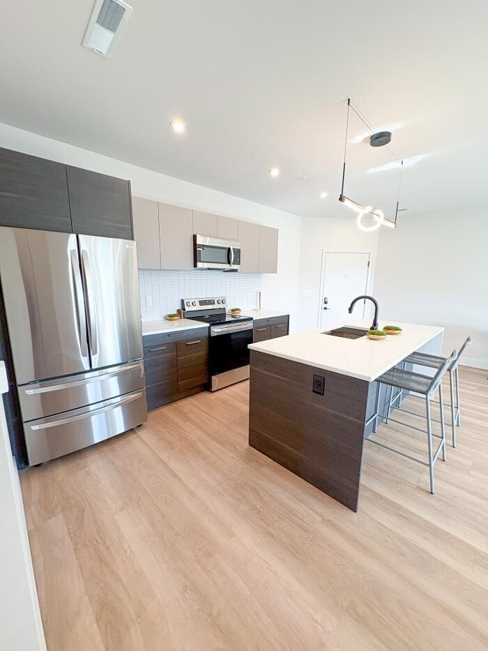 Images The Vibe on Paramount