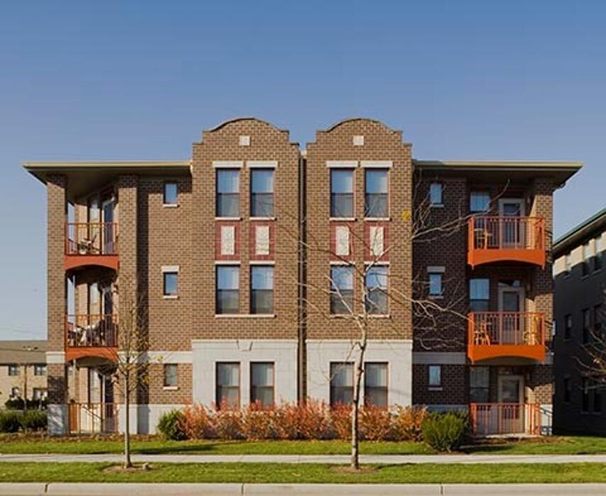 Images Oakwood Shores Apt Phase 2C