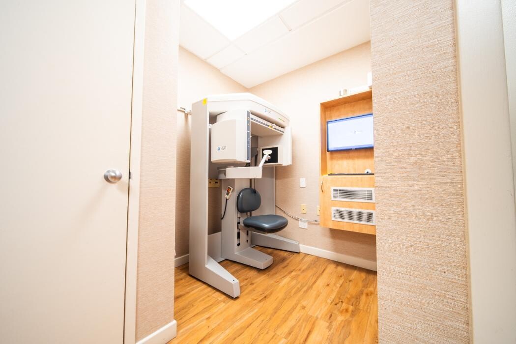 Images NYOMIS Oral Surgery - Scarsdale