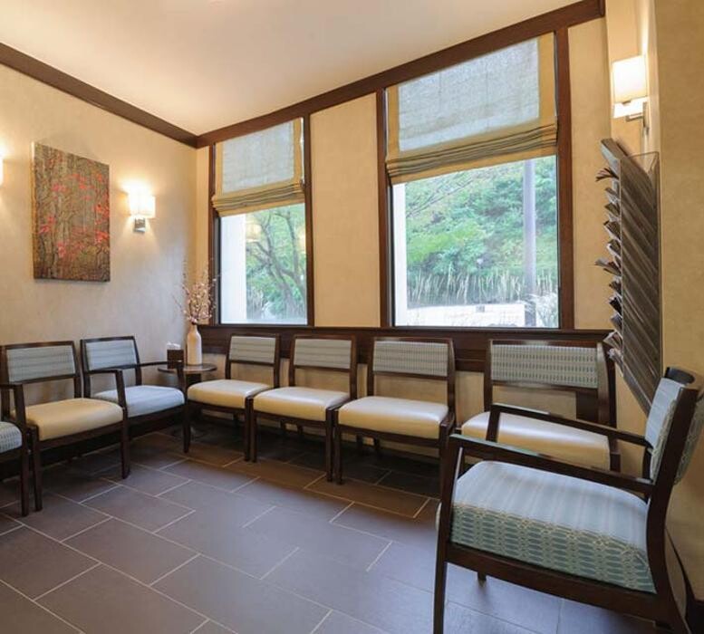 Images NYOMIS Oral Surgery - Scarsdale