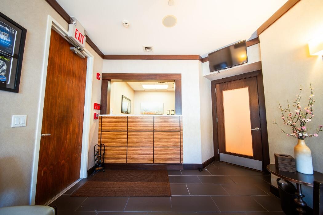 Images NYOMIS Oral Surgery - Scarsdale