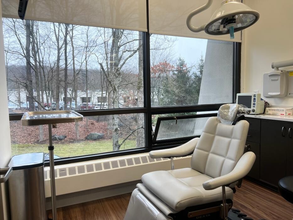 Images NYOMIS Oral Surgery - Mt. Kisco