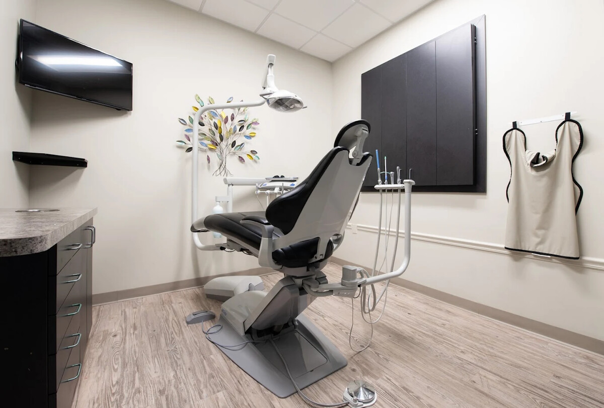Images Corona Family Dental at Sarasota East