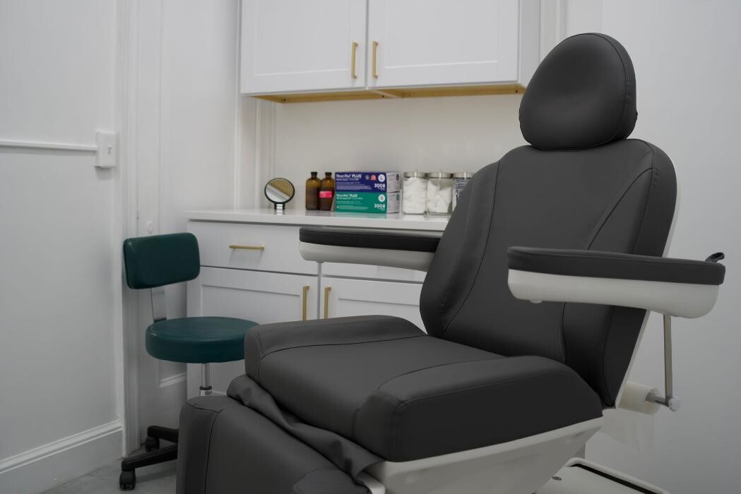 Images SINY Dermatology 1000 Park Avenue