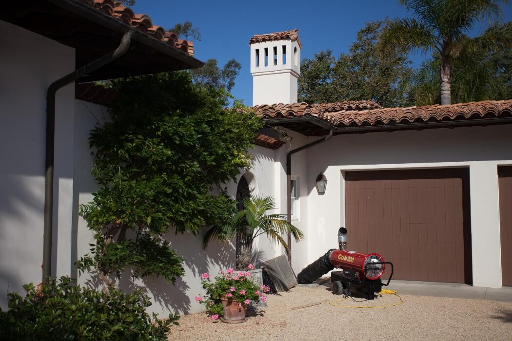 Images QwikResponse Restoration & Construction