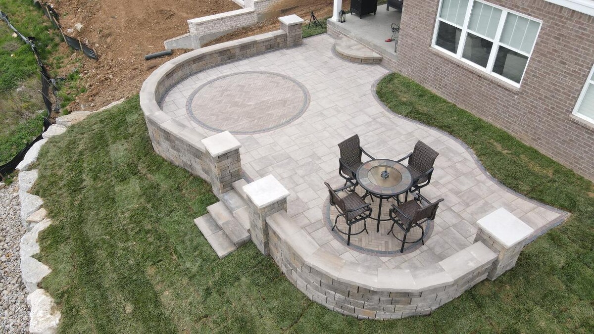 Images Lamb's Lawn Service & Landscaping LLC