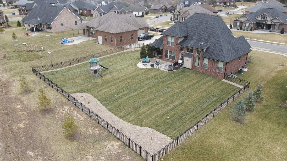 Images Lamb's Lawn Service & Landscaping LLC