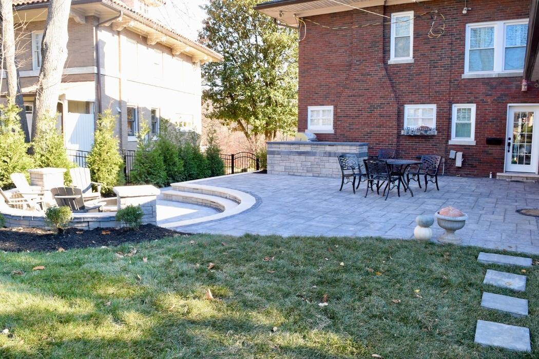 Images Lamb's Lawn Service & Landscaping LLC