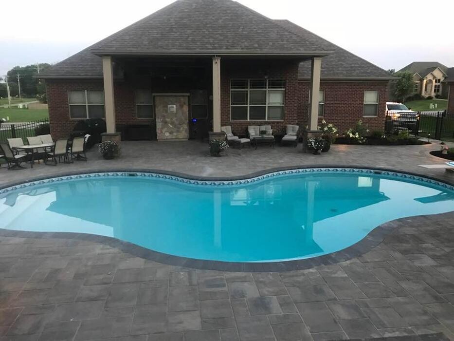 Images Lamb's Lawn Service & Landscaping LLC