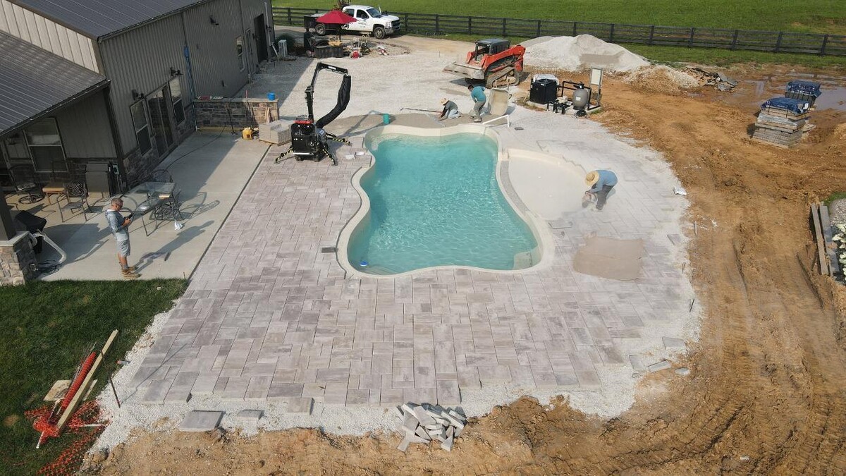 Images Lamb's Lawn Service & Landscaping LLC