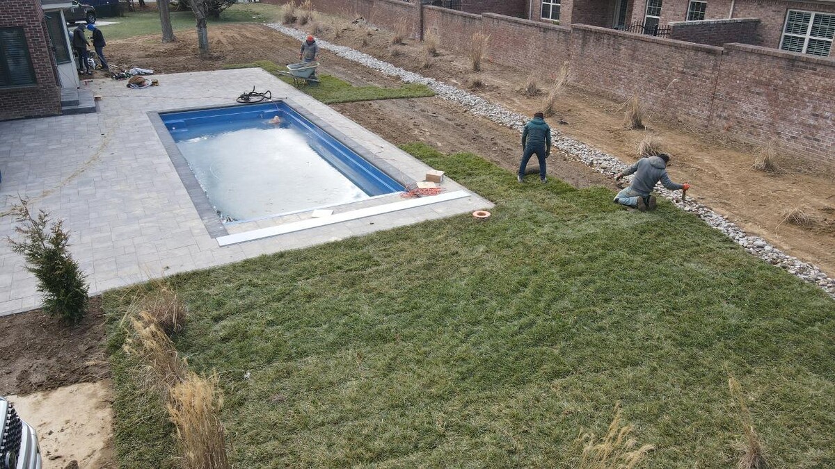 Images Lamb's Lawn Service & Landscaping LLC