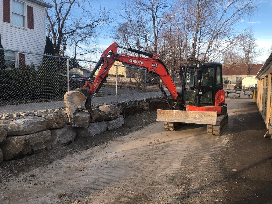 Images Lamb's Lawn Service & Landscaping LLC