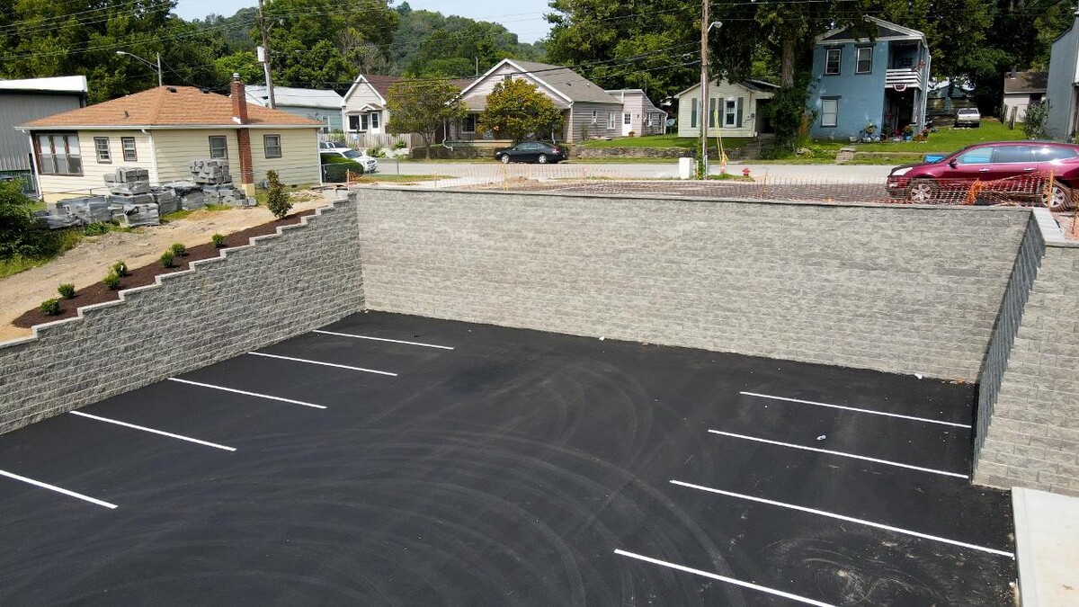 Images Lamb's Lawn Service & Landscaping LLC