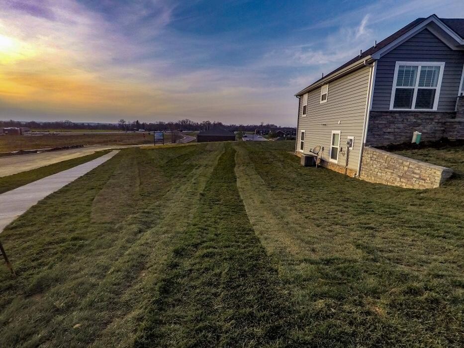 Images Lamb's Lawn Service & Landscaping LLC