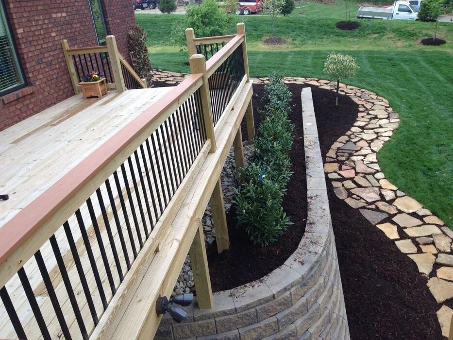 Images Lamb's Lawn Service & Landscaping LLC