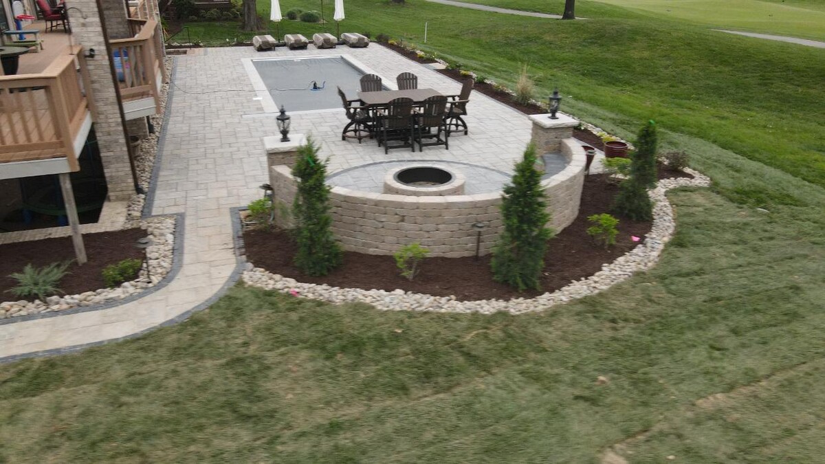 Images Lamb's Lawn Service & Landscaping LLC