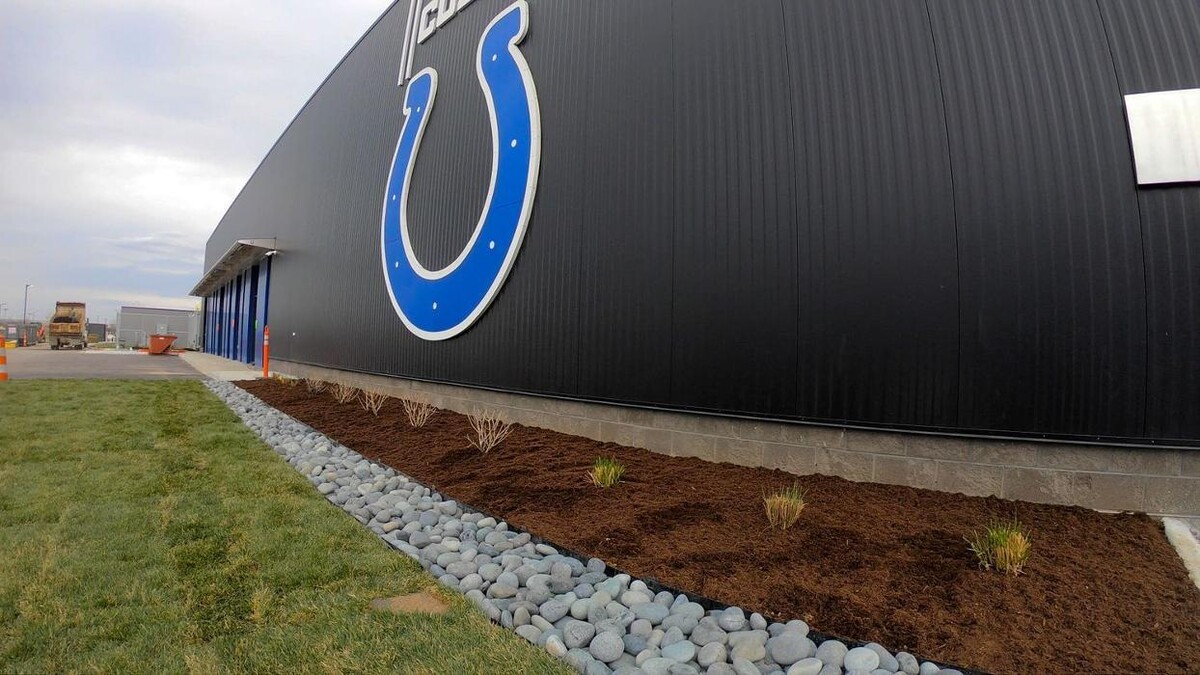 Images Lamb's Lawn Service & Landscaping LLC