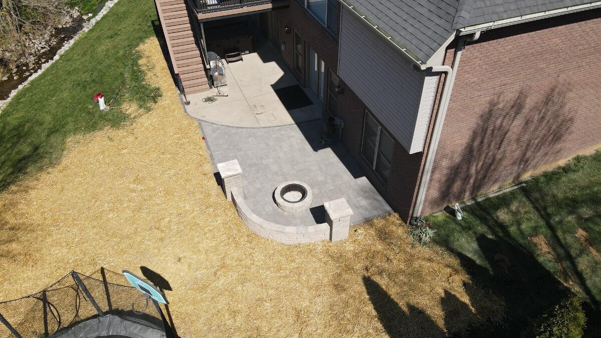 Images Lamb's Lawn Service & Landscaping LLC