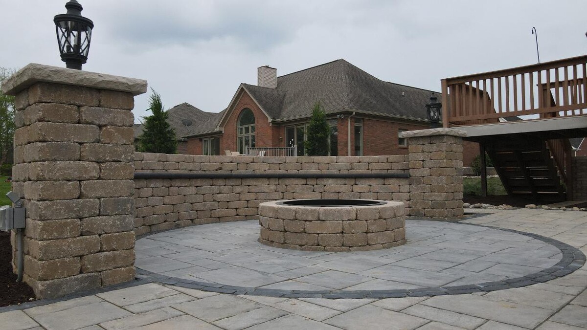 Images Lamb's Lawn Service & Landscaping LLC