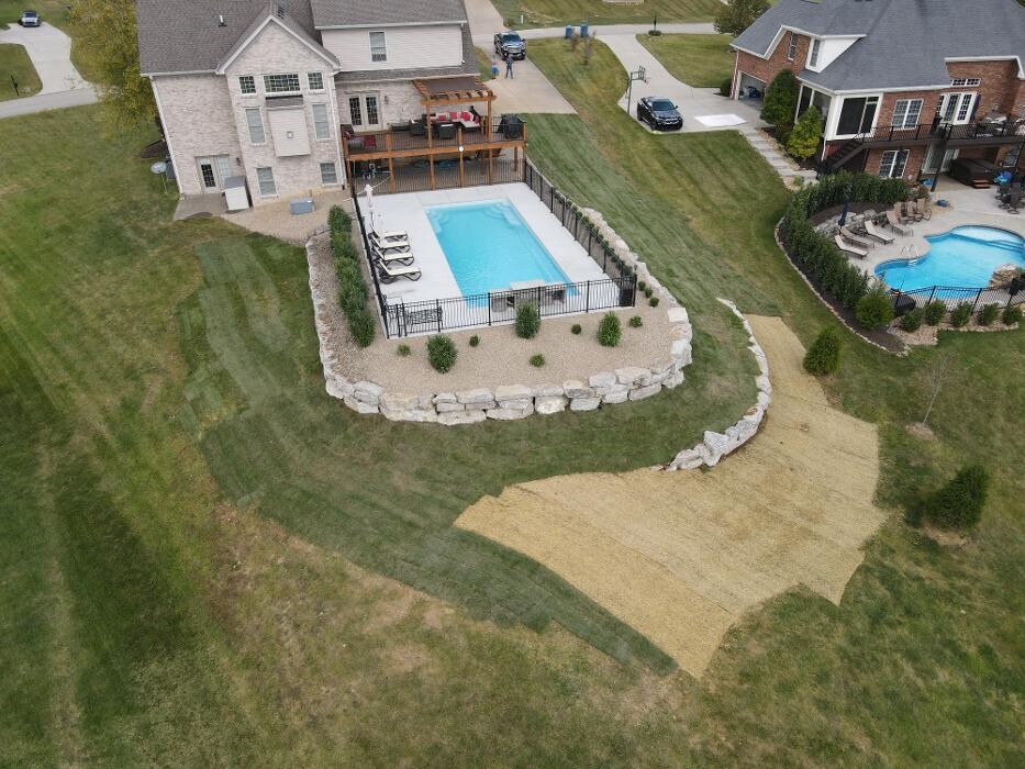 Images Lamb's Lawn Service & Landscaping LLC