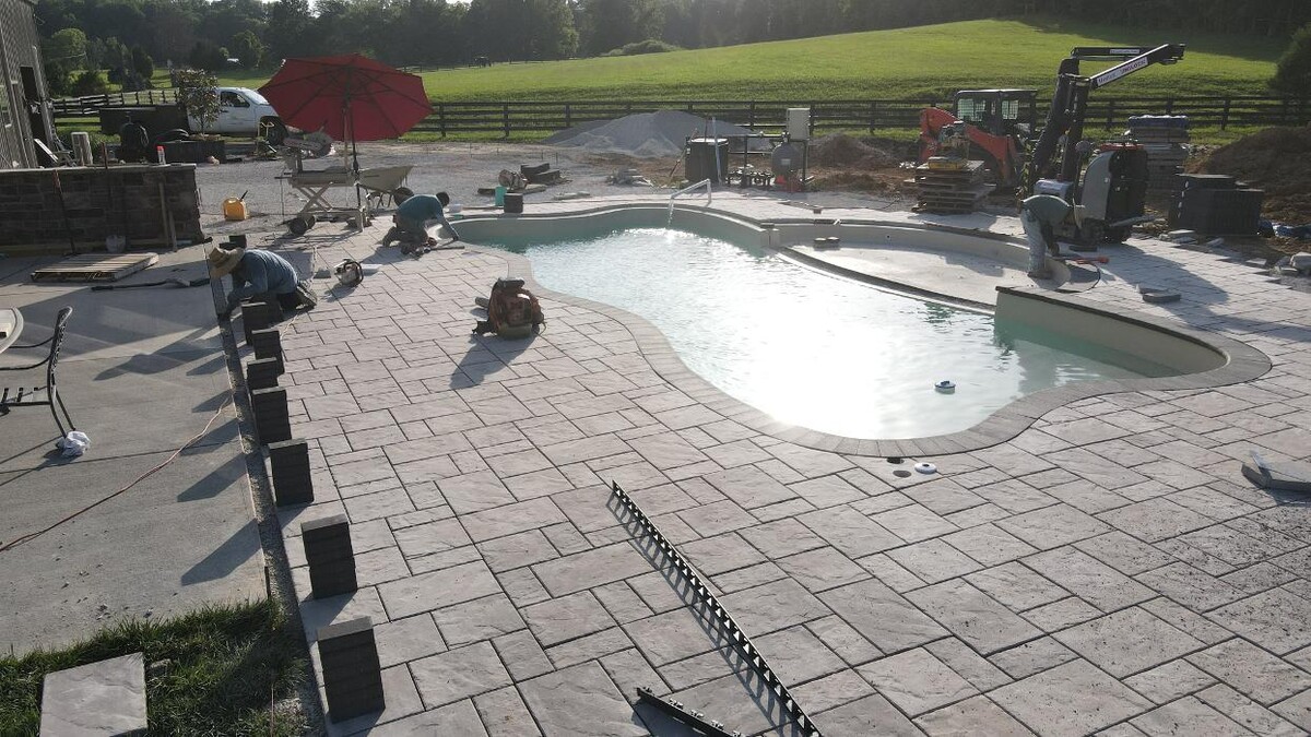 Images Lamb's Lawn Service & Landscaping LLC