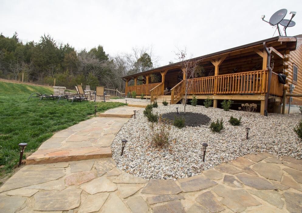 Images Lamb's Lawn Service & Landscaping LLC