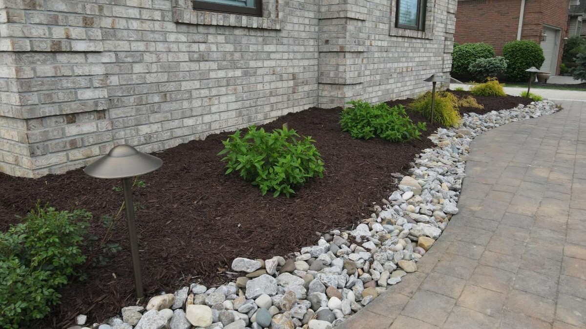 Images Lamb's Lawn Service & Landscaping LLC