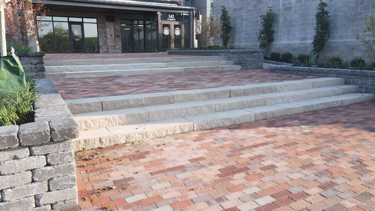 Images Lamb's Lawn Service & Landscaping LLC