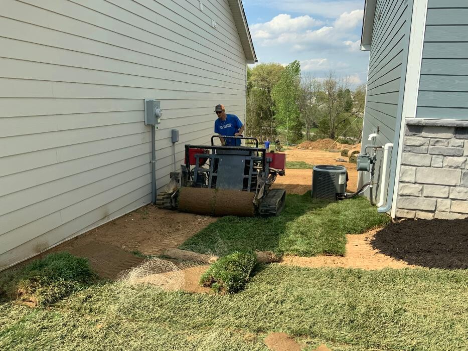 Images Lamb's Lawn Service & Landscaping LLC