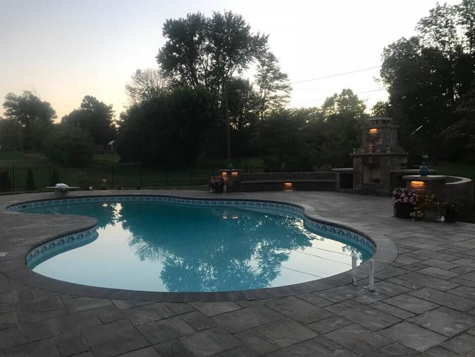 Images Lamb's Lawn Service & Landscaping LLC