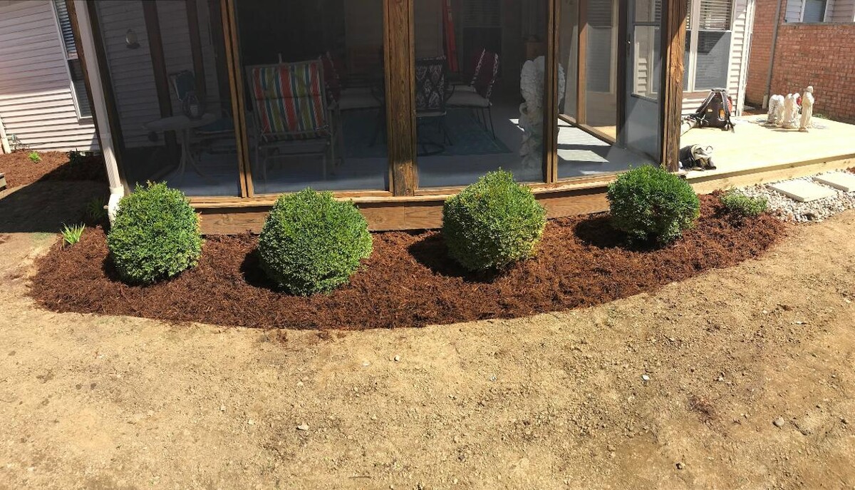 Images Lamb's Lawn Service & Landscaping LLC