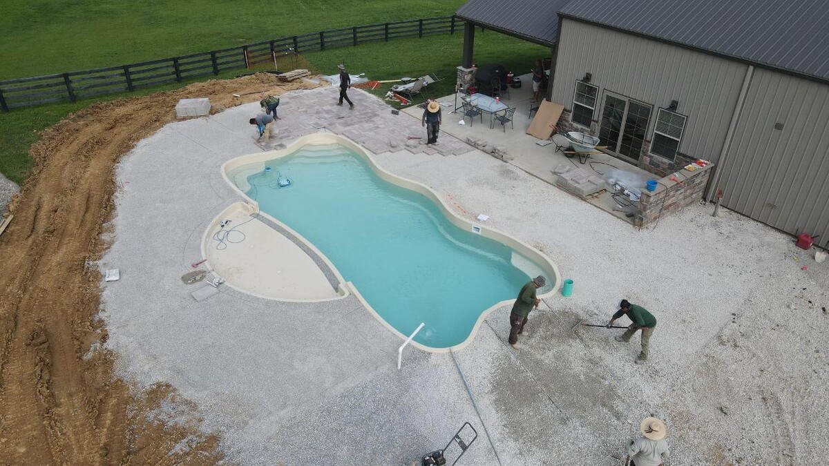 Images Lamb's Lawn Service & Landscaping LLC