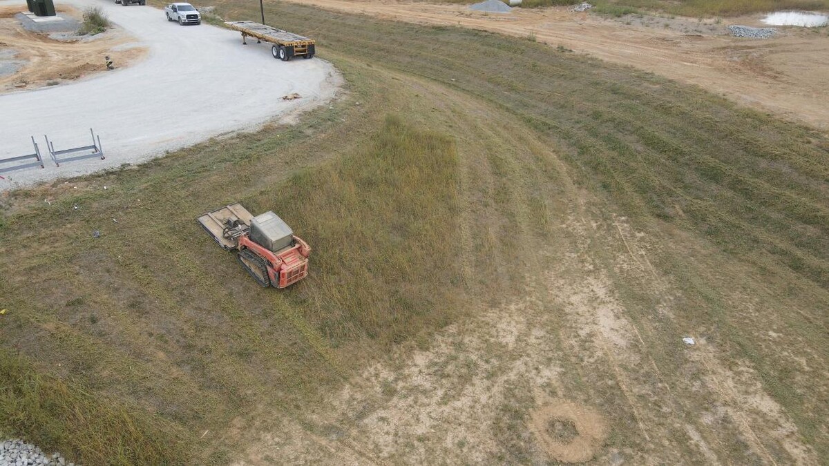 Images Lamb's Lawn Service & Landscaping LLC