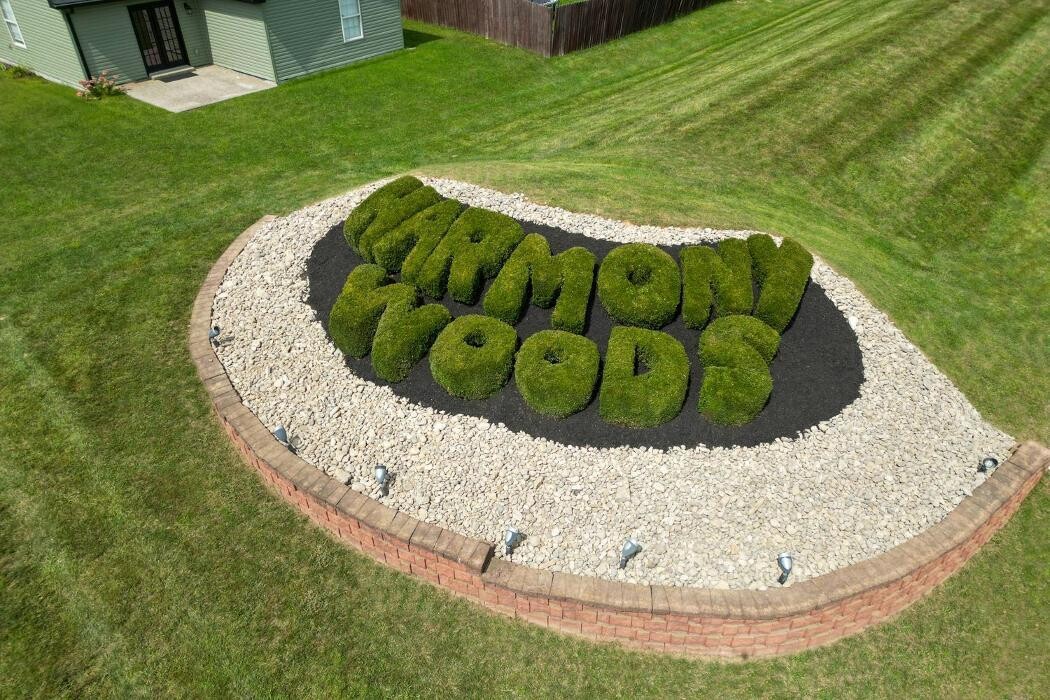 Images Lamb's Lawn Service & Landscaping LLC