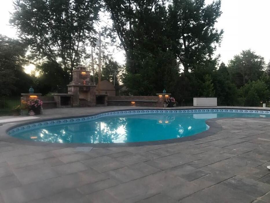 Images Lamb's Lawn Service & Landscaping LLC