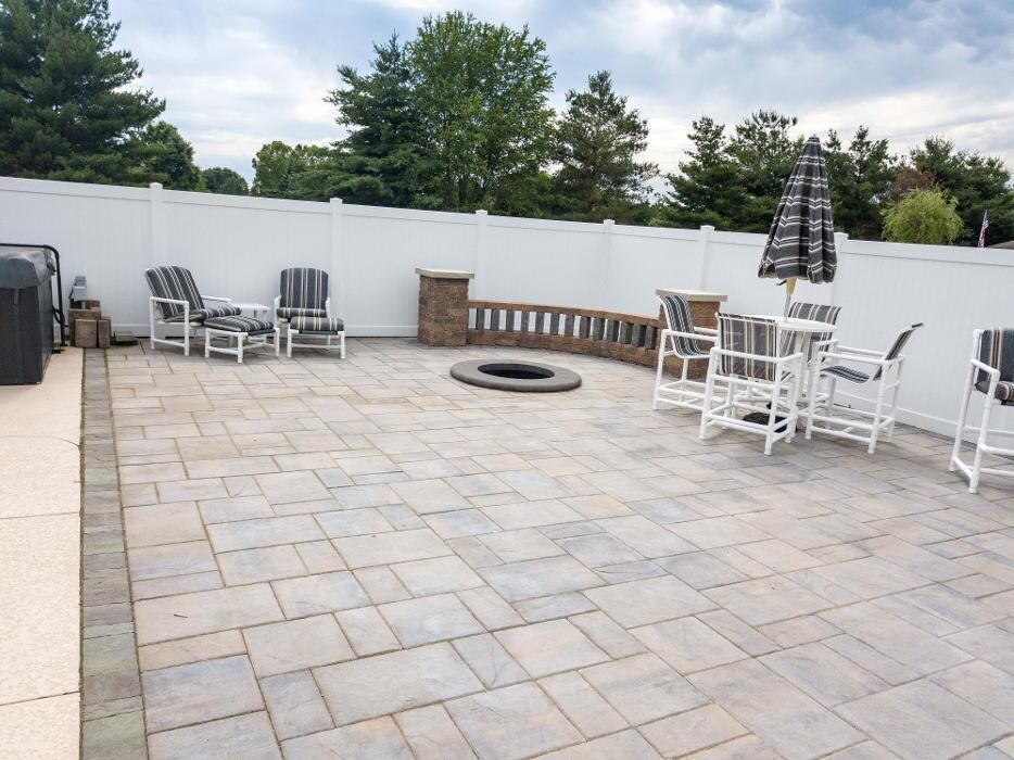 Images Lamb's Lawn Service & Landscaping LLC