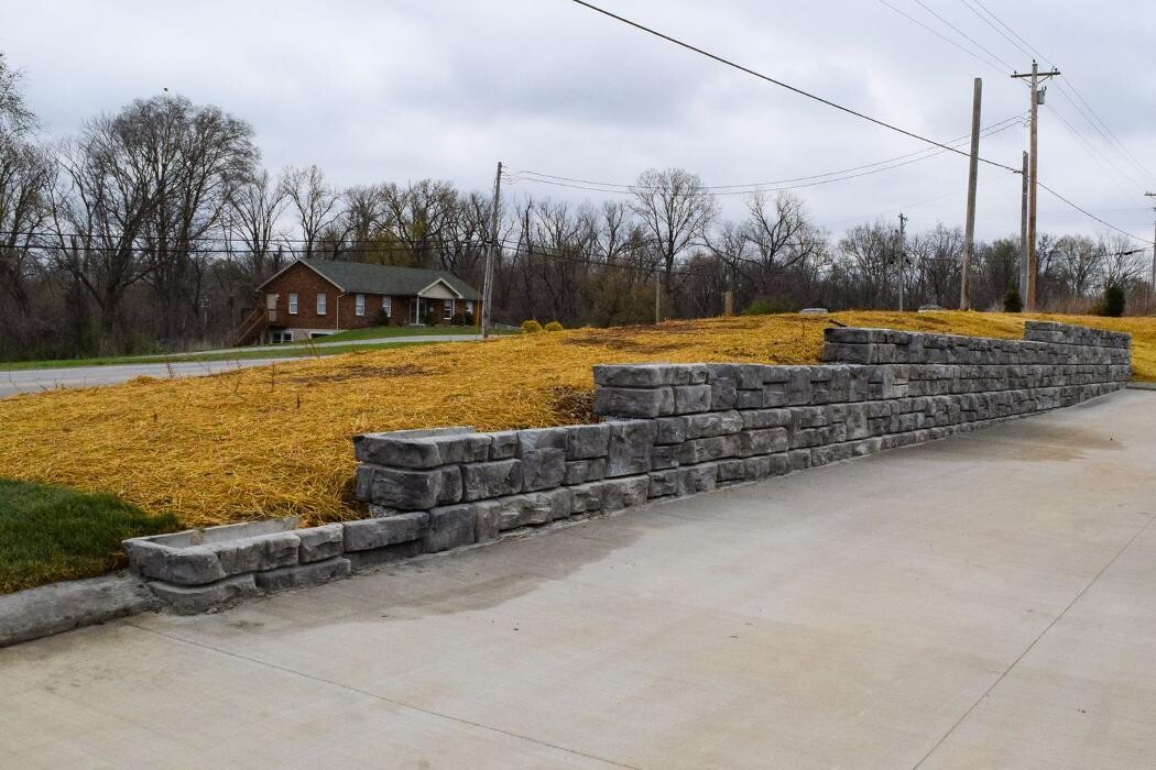 Images Lamb's Lawn Service & Landscaping LLC