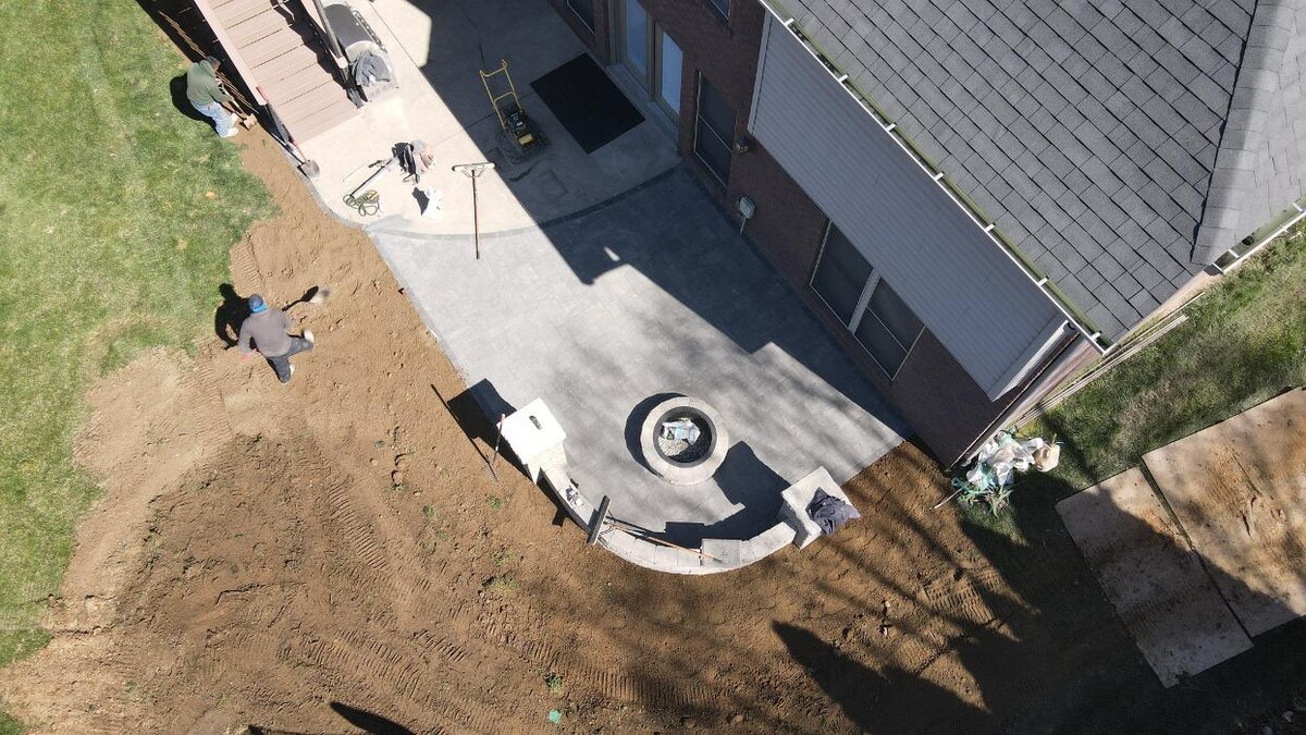 Images Lamb's Lawn Service & Landscaping LLC