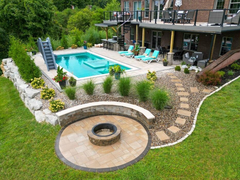 Images Lamb's Lawn Service & Landscaping LLC