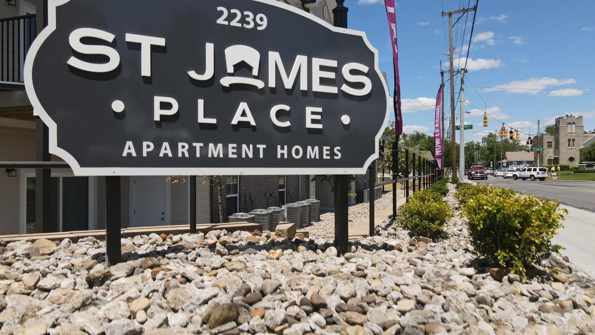 Images Lamb's Lawn Service & Landscaping LLC