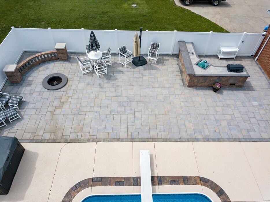 Images Lamb's Lawn Service & Landscaping LLC