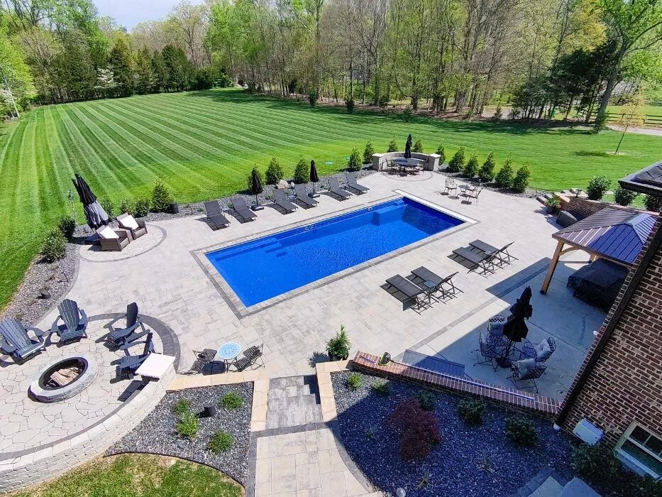 Images Lamb's Lawn Service & Landscaping LLC