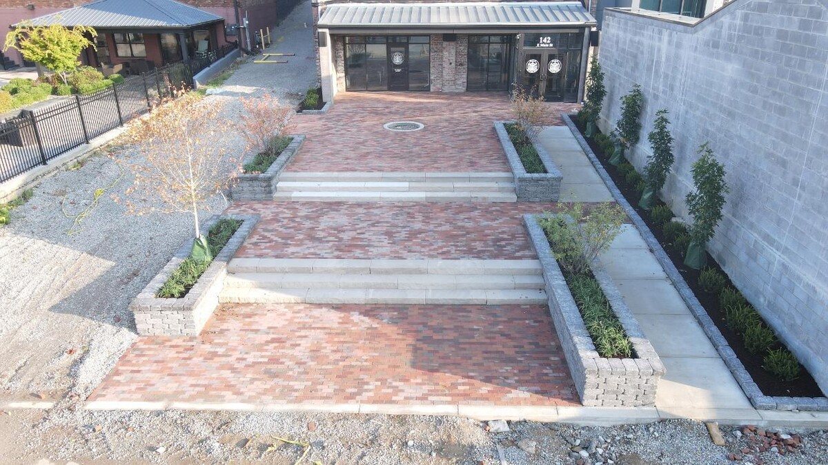 Images Lamb's Lawn Service & Landscaping LLC